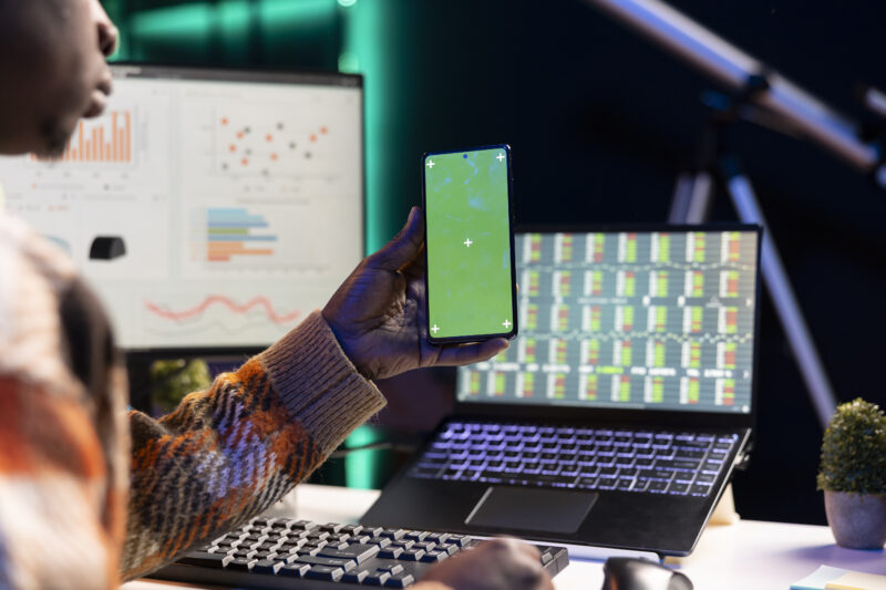 Ai-powered investing apps for beginners 2026